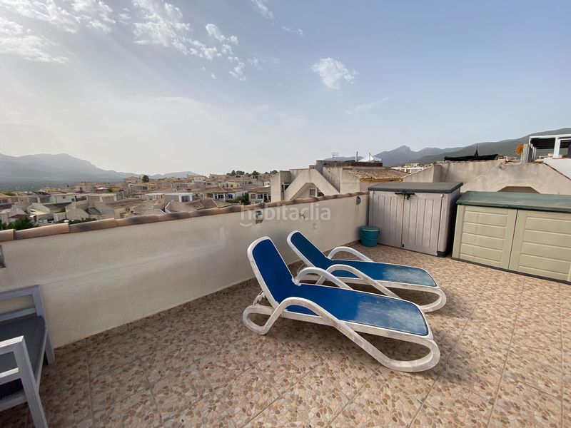 Foto 6acd07f2-8acd-4ba4-a721-f8b056f1c5bd. Apartament amb xemeneia aparcament piscina a Castalla