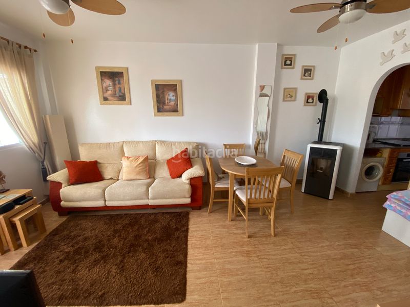 Foto 7bd81c62-807f-433f-9b15-208888476e67. Apartament amb xemeneia aparcament piscina a Castalla