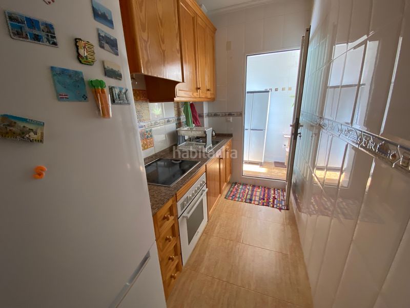 Foto b941b704-2747-40ec-8d31-a9ab062d9b67. Apartament amb piscina a Castalla