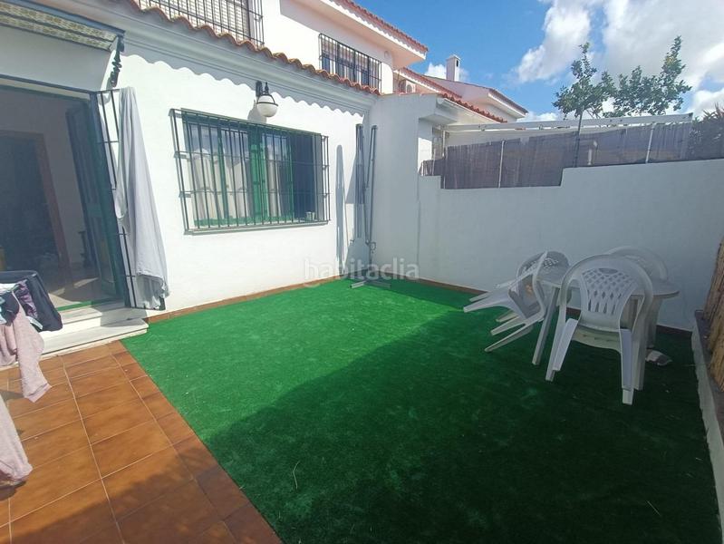 Foto bc9b3e0e-8ca6-4a8a-a68d-17dd91bc1ebf. Casa adosada unifamiliar en zona en El Altillo Jerez de la Frontera