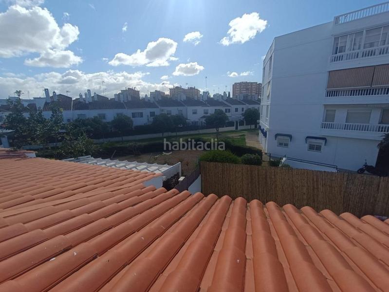Foto db286281-5cc8-47ba-a170-d8b2d38ee164. Casa adosada unifamiliar en zona en El Altillo Jerez de la Frontera