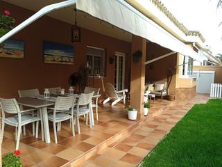 Towny house in Valdelagrana. Pareado en valdelagrana