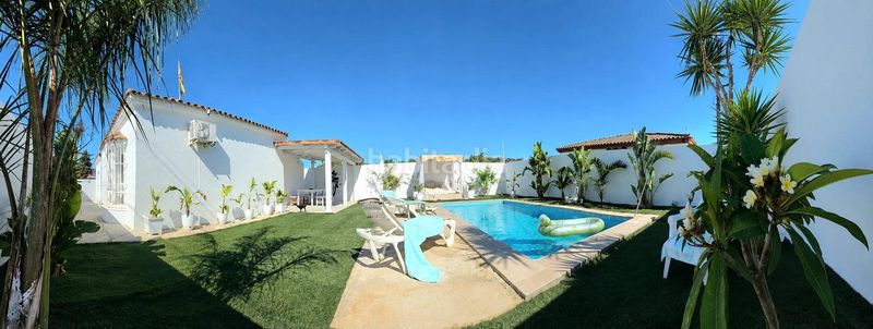 Foto 917c2a34-dc90-4c18-b95d-795e81b8bbb6. Xalet amb piscina a Villanueva Golf Puerto Real