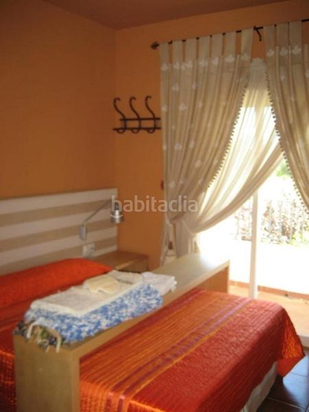 Foto 8039d914-86ac-49b2-b225-d1cde85536cf. Location maison jumelée avec parking piscine dans Costa Ballena - Largo norte Rota