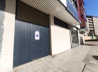 Local Comercial en Calle federico martinez varea 12. Tu oportunidad de emprender