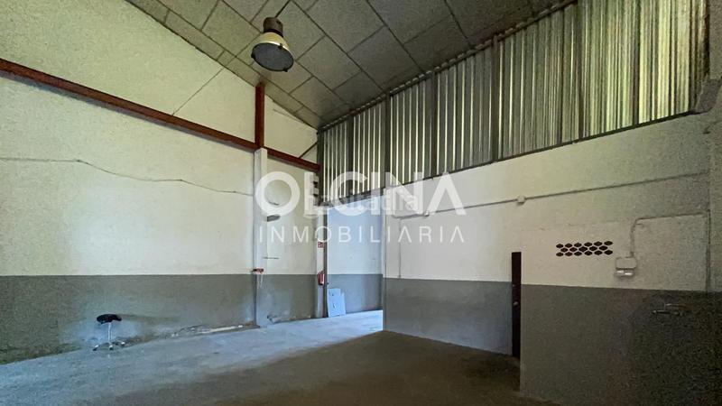 Foto 47f394bc-6461-4349-a65e-e2c09e4af9f4. Fabrikhalle in Ibi