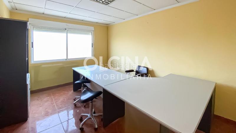 Foto 9101fd8d-b454-40cf-beed-978e9802bc88. Fabrikhalle in Ibi