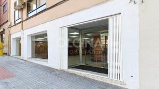 Local Comercial a Ibi. Local en ibi con inmejorable ubicación