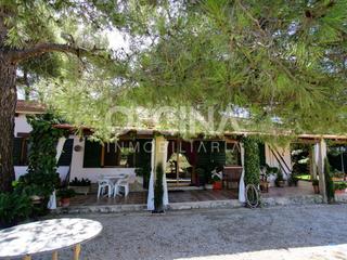 Casa a Ibi. Espectacular finca en santamaría!