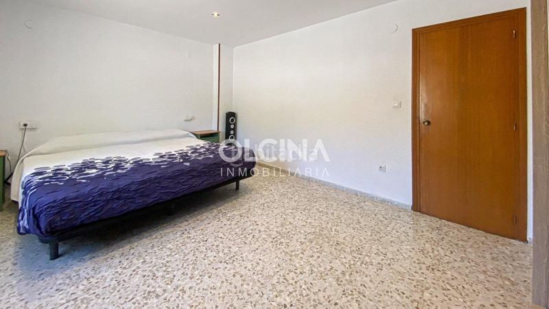 Foto ddad8722-df24-42bb-b02f-cad311c28d78. Xalet amb piscina a Ibi