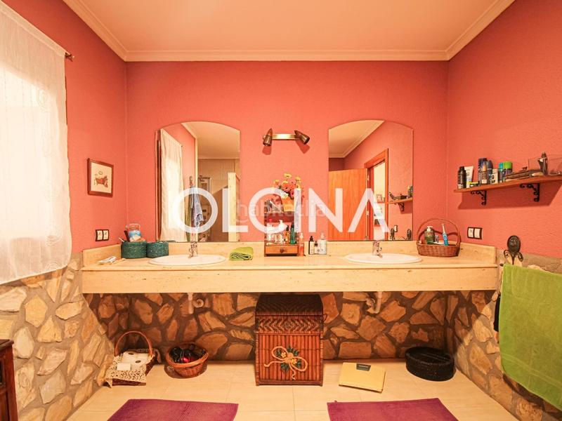 Foto 95b56672-de93-4214-b3e4-80dbd15732bb. Chalet mit heizung parking in Centre-Zona Alta Alcoi