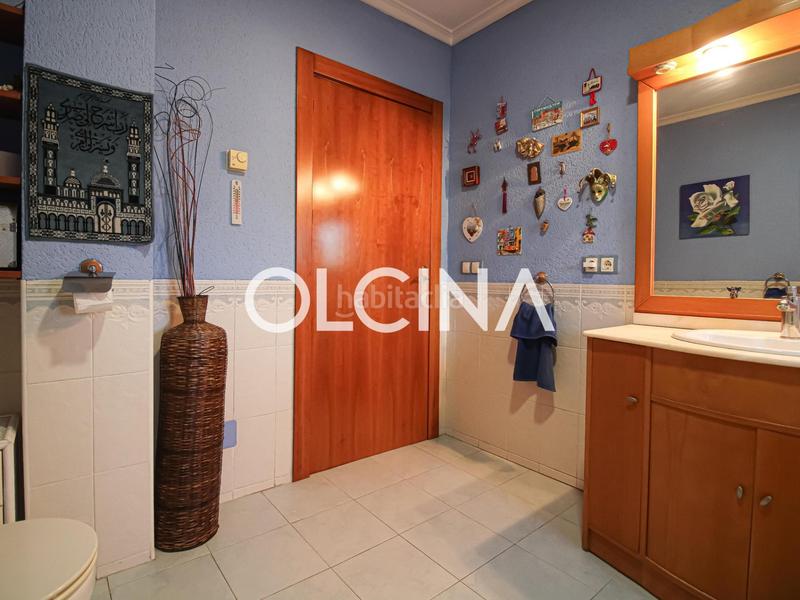 Foto 687c902c-12cc-4cf3-b85e-52e0cded1735. Chalet avec chauffage parking dans Centre-Zona Alta Alcoi