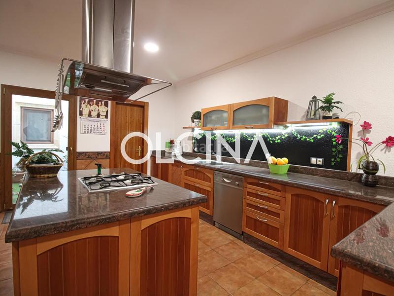 Foto e3d4f6a5-4394-4c47-80d7-dbb94a6a3e6d. Chalet avec chauffage parking dans Centre-Zona Alta Alcoi