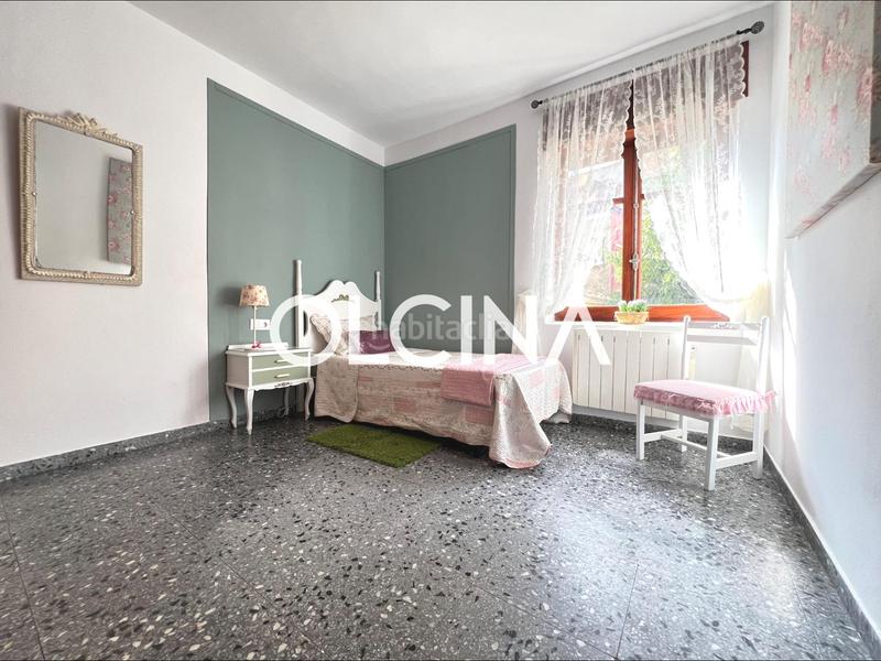 Foto 260f0753-3a63-4384-878d-6f5bef279816. Piso en Castalla