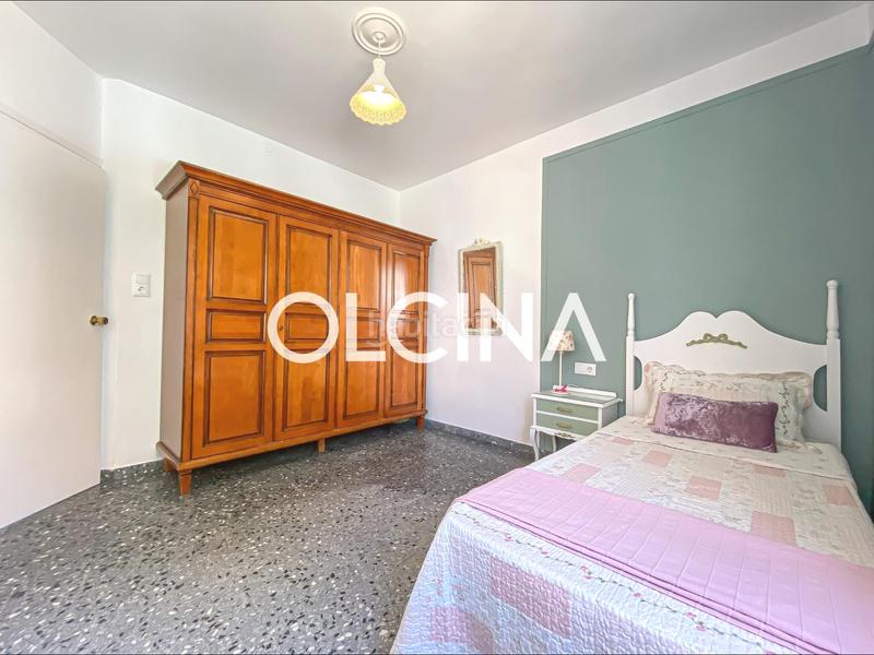 Foto f1f73e2e-44b1-49cc-b99b-0463483c08b6. Piso en Castalla