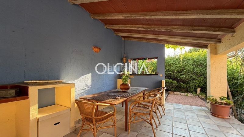 Foto a3b27156-8510-4ace-bc3c-620cdc1f3428. Affitto casale con riscaldamento parcheggio in Castalla