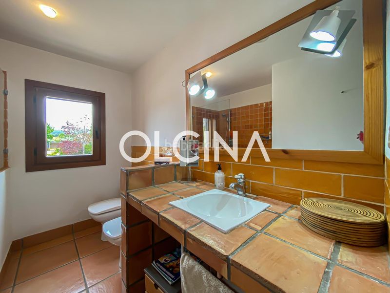 Foto bf3c5235-42c9-4d48-bd68-7af5ab7f8005. Affitto casale con riscaldamento parcheggio in Castalla
