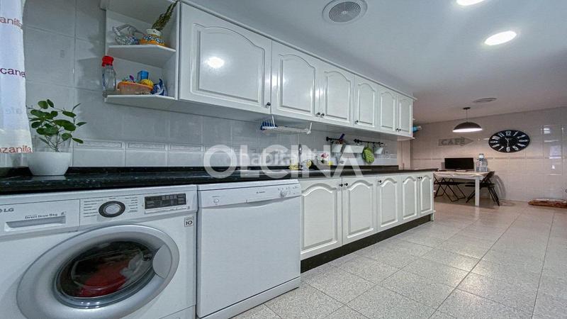 Foto 7e22a125-6a90-4c2d-89fa-42905302f1f6. Pis amb calefacció aparcament a Zona Nord Alcoi