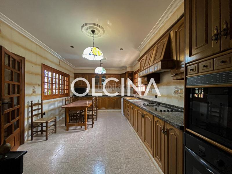 Foto aec9c2a5-cdca-4fc1-b0dc-e09e6e93d435. Mas dans Tibi