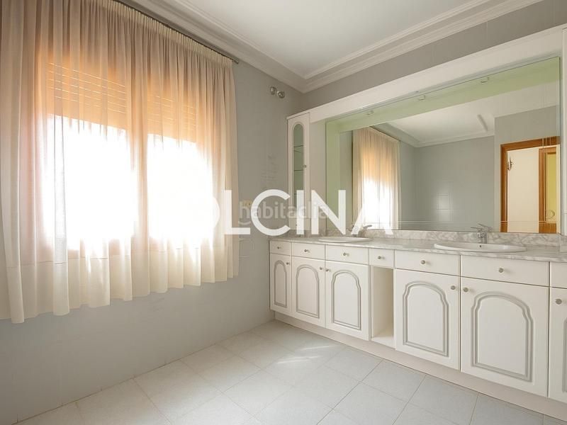 Foto be0d6258-acee-4c21-ac76-1f2146d3996d. Mas dans Tibi