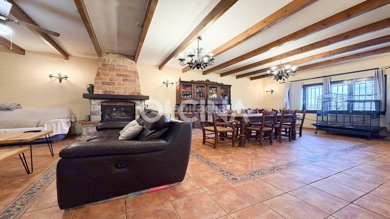 Foto 9500c281-0aaa-482b-bc4b-7d4d104083e7. Casa con parcheggio in Camp de Mirra (el)