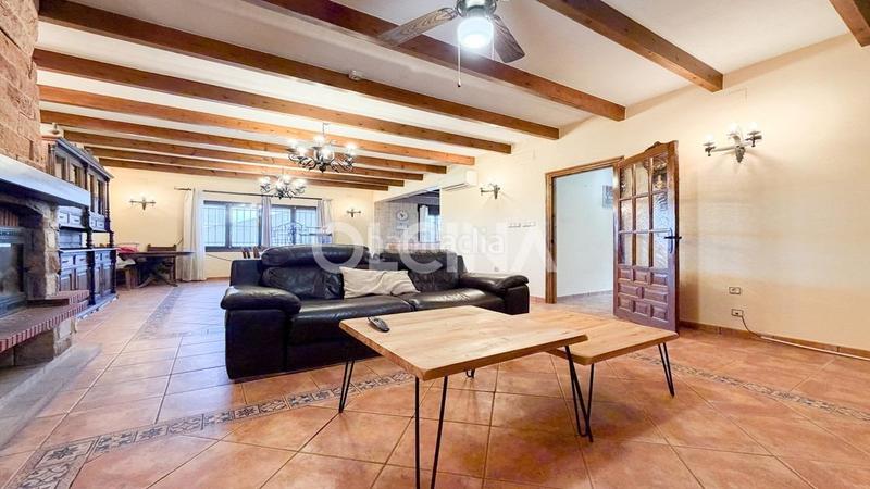 Foto 9ee71c3a-4283-4996-a333-35d515241a7f. Casa con parcheggio in Camp de Mirra (el)