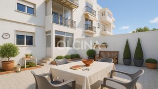 Appartement à Piles. Distinguido apartamento con dos patios en la localidad costera d