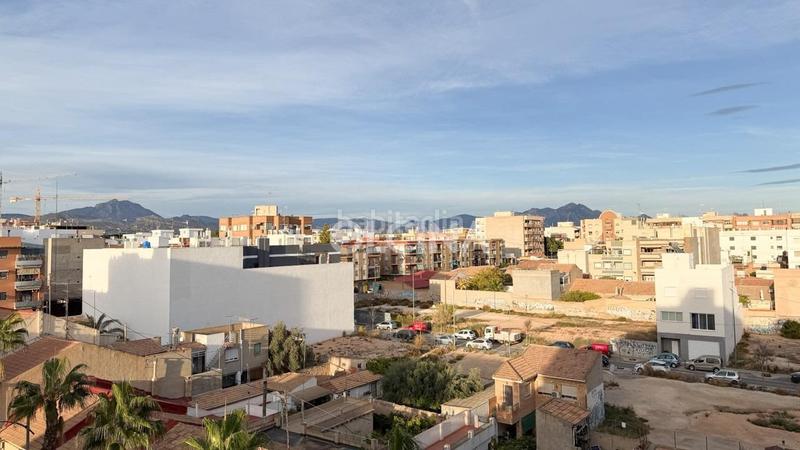 Foto eeb83c23-4c98-4bf5-aa7b-60303e3f2ff6. Pis amb calefacció aparcament a Norte Sant Vicent del Raspeig