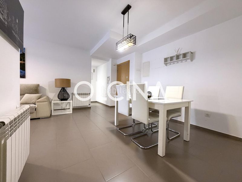 Foto 879b311a-5010-4585-982f-041003b931d4. Flat with heating parking in Eixample Alcoi