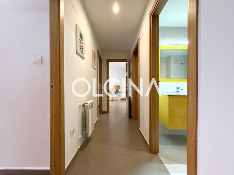 Foto 8fca2a8f-f0ee-4e8a-bf82-a4b24d8ce9bd. Flat with heating parking in Eixample Alcoi