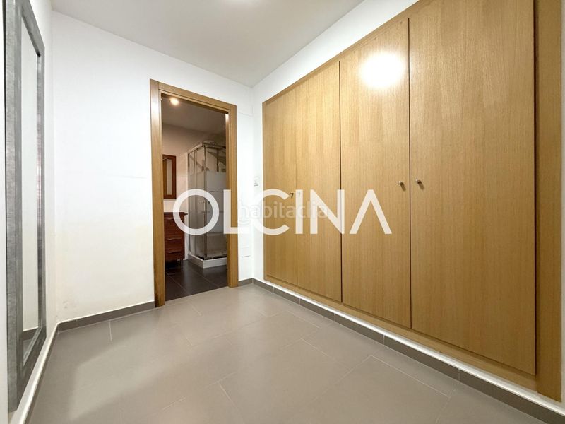 Foto a9b7a938-2485-40b7-a51f-07d02b2d7dd5. Flat with heating parking in Eixample Alcoi