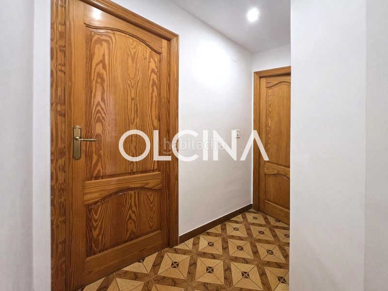 Foto db912cb1-7380-4e58-b75b-0144ad761a2e. Apartament a Miramar