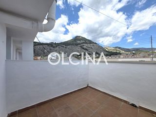 Pis a Santa Rosa. Amplio piso en santa rosa, alcoy