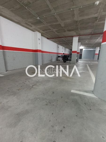 Foto 152e1505-d067-49d4-b0a1-ee0e649d263a. Aparcament cotxe a Ibi