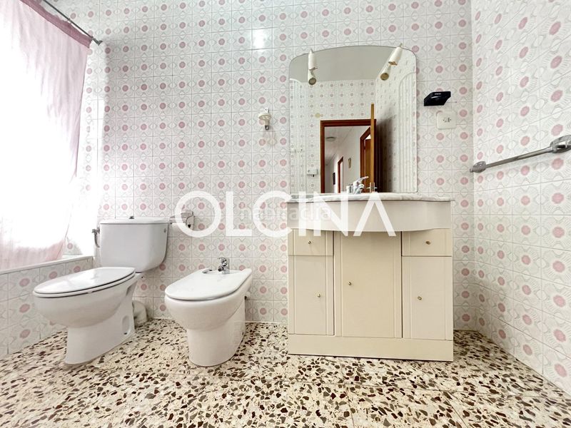Foto 9b967f0e-c562-4c15-a9de-266ad239e1cf. Casa con parcheggio in Ibi