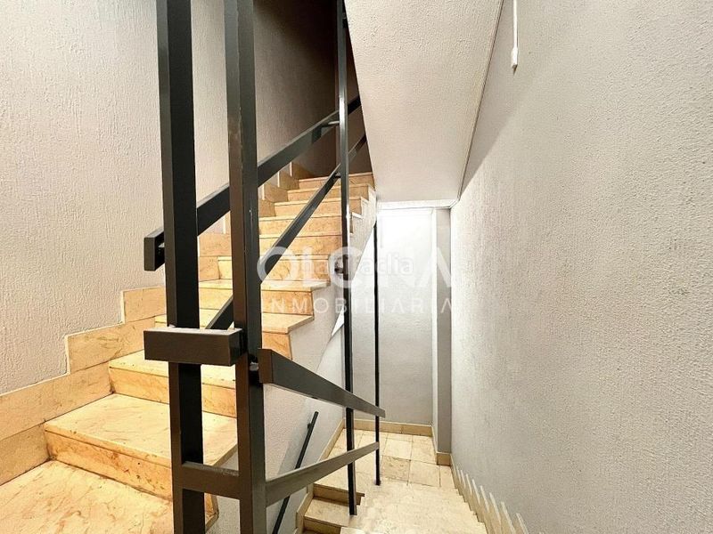 Foto ab9c004f-7331-464c-bdd9-281b85d76f38. Lloguer local comercial a Ibi