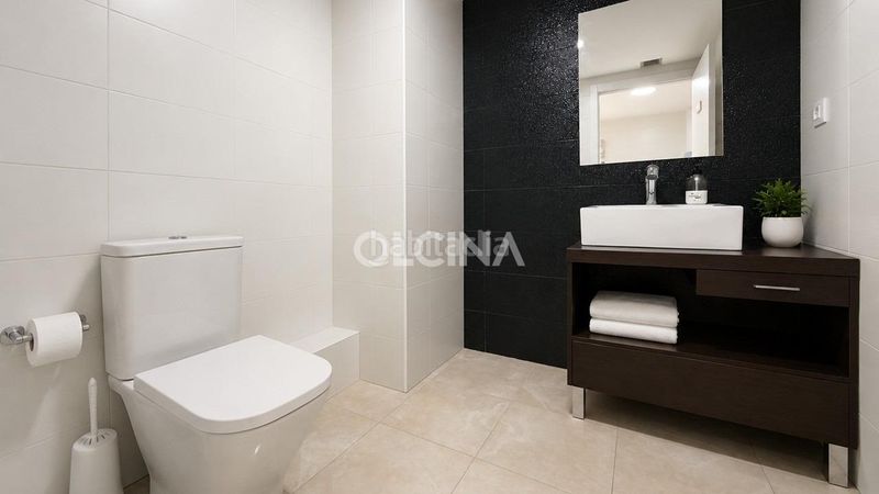 Foto c1e826ab-d832-44f9-9b33-aa902f8ef07a. Planta baixa a Centro Ontinyent