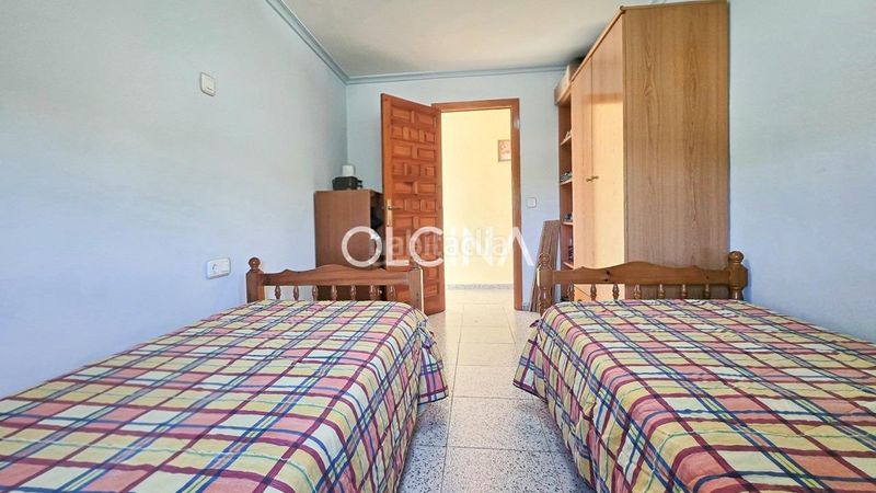 Foto 11fc60bf-fa30-4da8-b74c-e1eff762587d. Casa amb calefacció aparcament piscina a Banyeres de Mariola