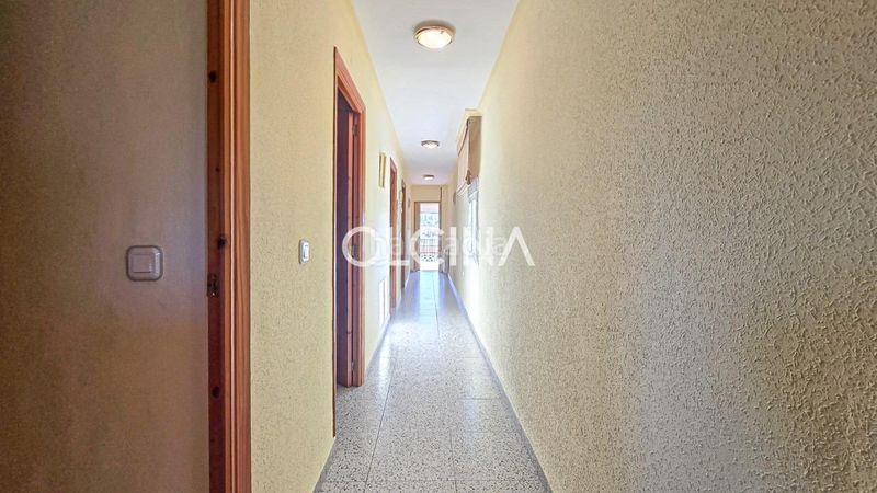Foto b9cfb950-19d4-4ea4-b53f-bf6995ec26c6. Casa amb calefacció aparcament piscina a Banyeres de Mariola
