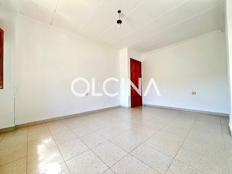 Foto fd53e13b-5ee9-41a3-a608-c7d24502ac97. Xalet amb piscina a Cocentaina