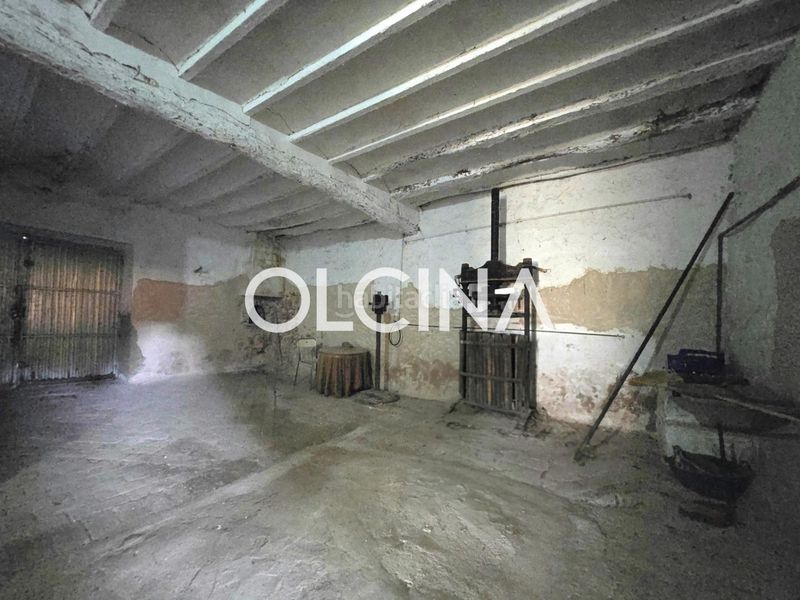 Foto ce5dc9c1-b483-45cb-9945-8c4c8408225e. Masia amb aparcament piscina a Banyeres de Mariola