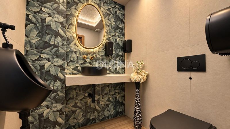 Foto bf5857e3-4958-40a8-ae4f-c292d70f2946. Lloguer local comercial a Centre-Zona Alta Alcoi