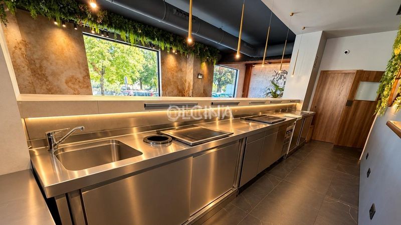 Foto e2779bef-9608-4f24-8251-14c3c4cfe9f7. Lloguer local comercial a Centre-Zona Alta Alcoi