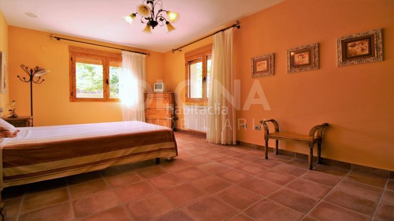 Foto 11db9415-0143-46be-b88c-ec988a604c95. Maison avec parking dans Ibi