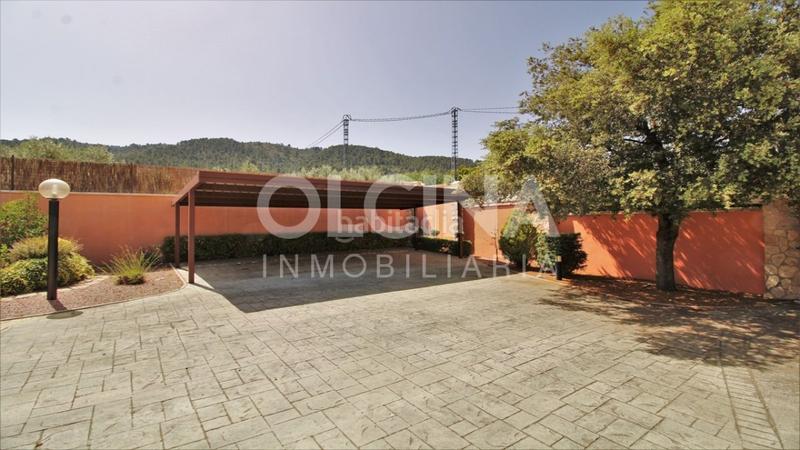 Foto 14e3d32b-bdd7-4a15-bf2e-5559225bbd58. Maison avec parking dans Ibi