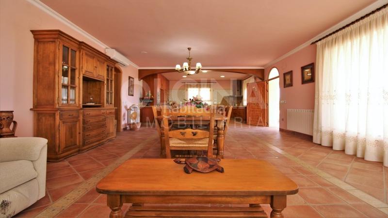 Foto 361368f0-1751-4773-a872-db61293c99d3. Maison avec parking dans Ibi