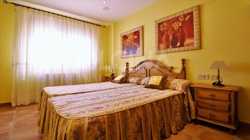 Foto 55110f36-dd70-4531-a57c-34f7b1292d84. Maison avec parking dans Ibi