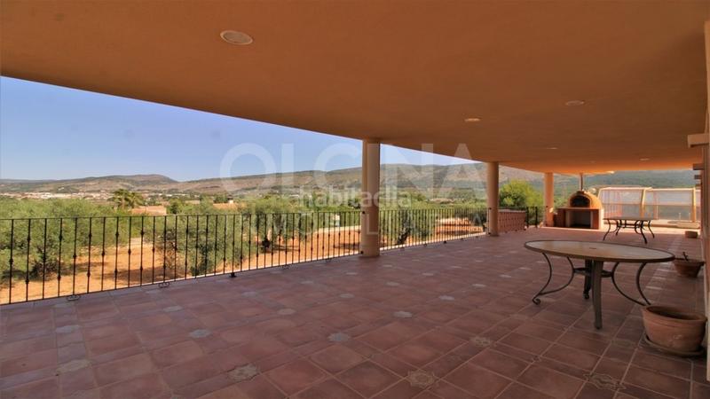 Foto 7aad0758-9aab-40c7-9527-1699186e48f3. Maison avec parking dans Ibi