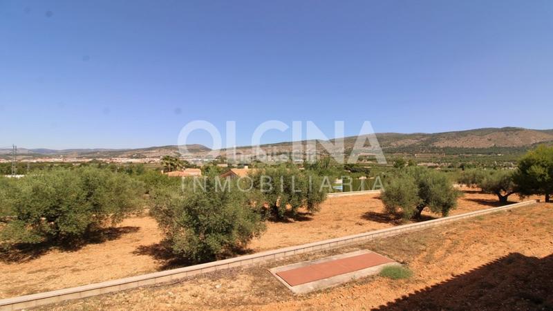 Foto 9e005ba9-80d2-4f15-a110-0fbe6a5fa8dd. Maison avec parking dans Ibi