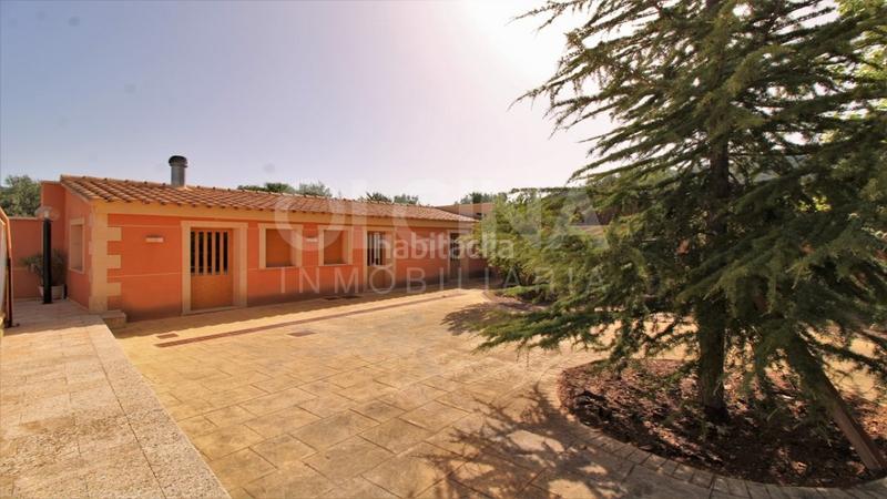 Foto e4ceda0b-485b-4f46-b85c-e6e75c051299. Maison avec parking dans Ibi